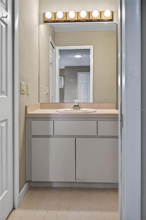 For Sale: $319,000 (3 beds, 3 baths, 1872 Square Feet)