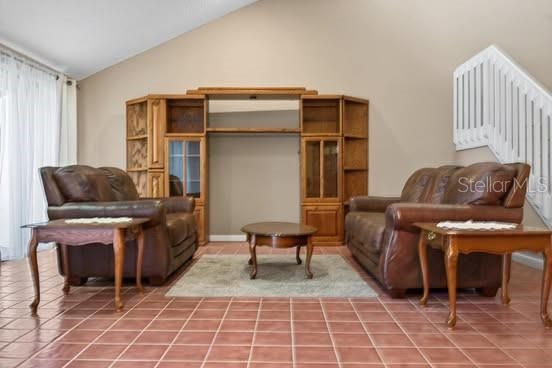 For Sale: $319,000 (3 beds, 3 baths, 1872 Square Feet)