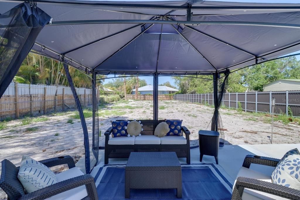 For Rent: $3,200 (3 beds, 2 baths, 1466 Square Feet)