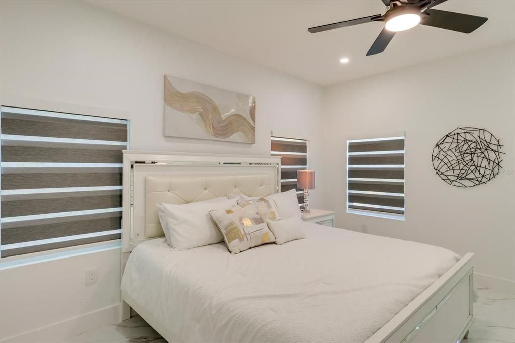 For Rent: $3,200 (3 beds, 2 baths, 1466 Square Feet)