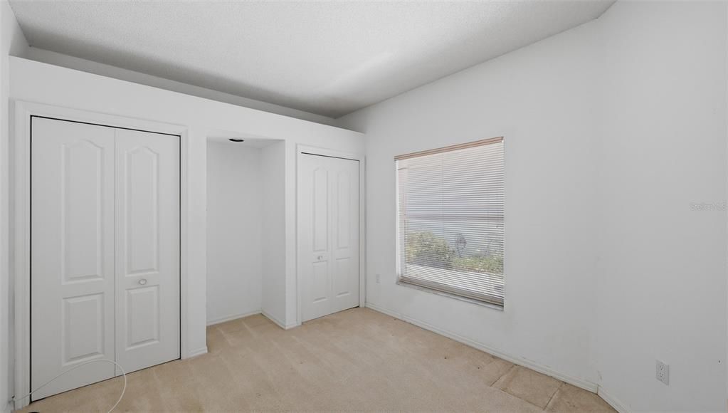 Activo con contrato: $345,000 (3 camas, 3 baños, 1854 Pies cuadrados)