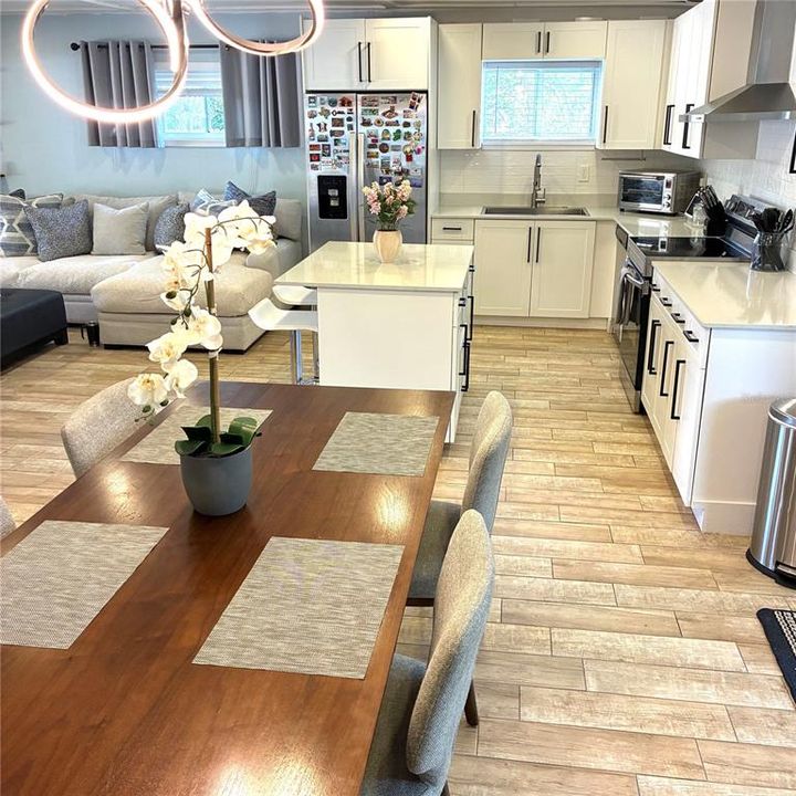 En Venta: $345,000 (3 camas, 2 baños, 1313 Pies cuadrados)