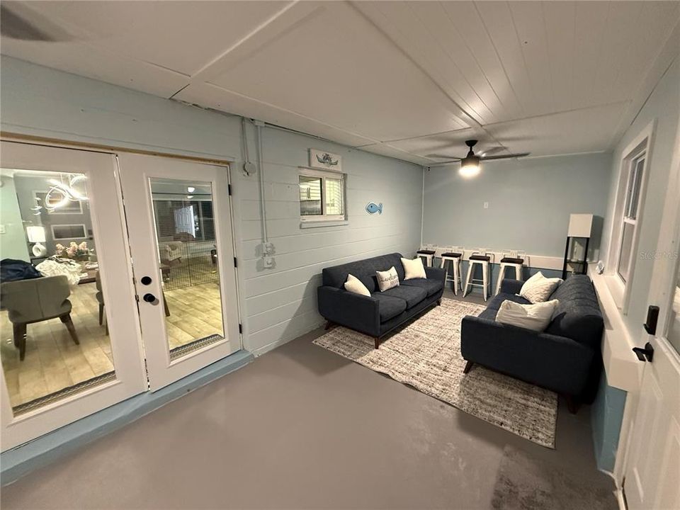 For Sale: $345,000 (3 beds, 2 baths, 1313 Square Feet)