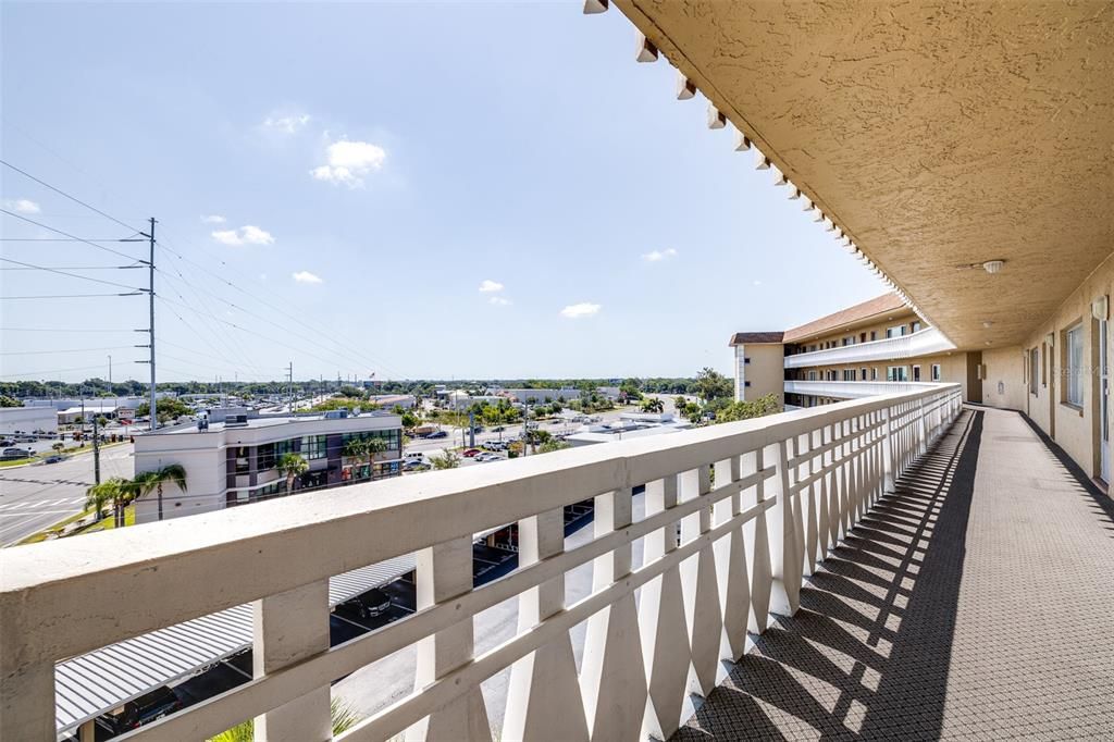 Activo con contrato: $159,000 (2 camas, 2 baños, 1180 Pies cuadrados)