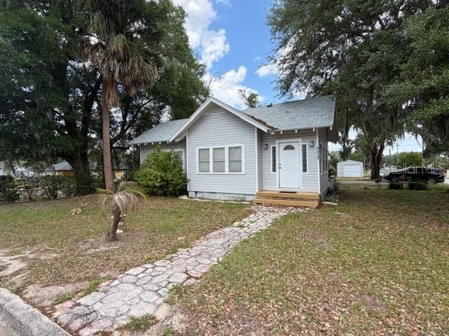 En Venta: $289,000 (3 camas, 2 baños, 1432 Pies cuadrados)