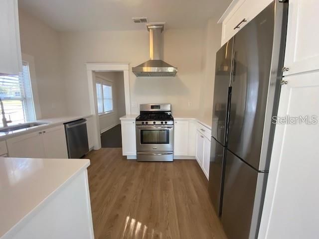 En Venta: $289,000 (3 camas, 2 baños, 1432 Pies cuadrados)