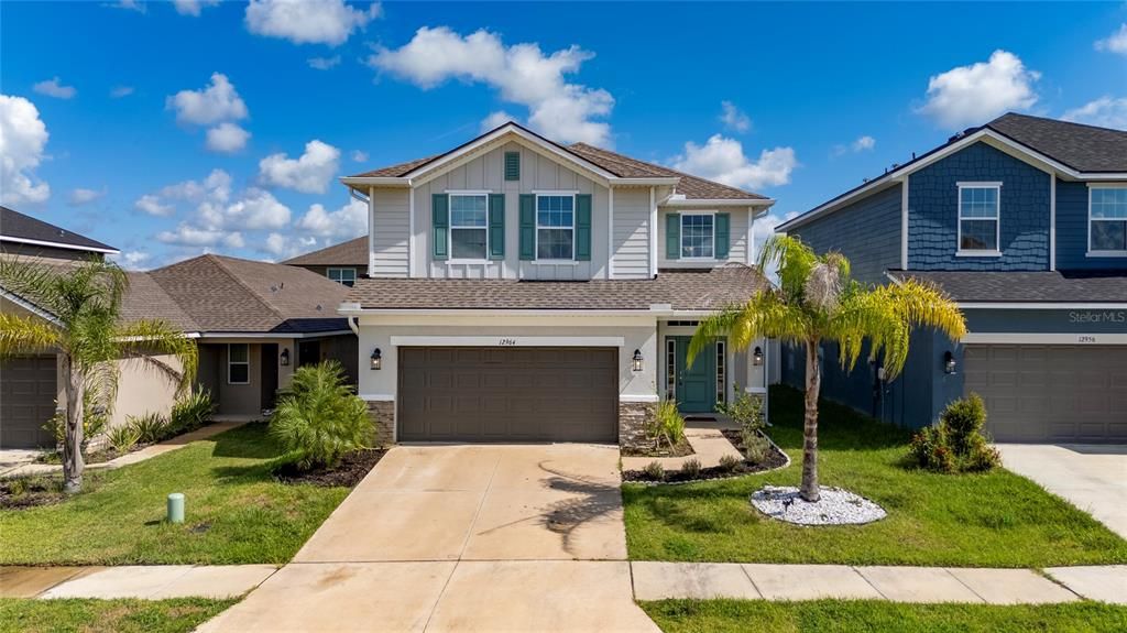 For Rent: $2,850 (4 beds, 2 baths, 2405 Square Feet)