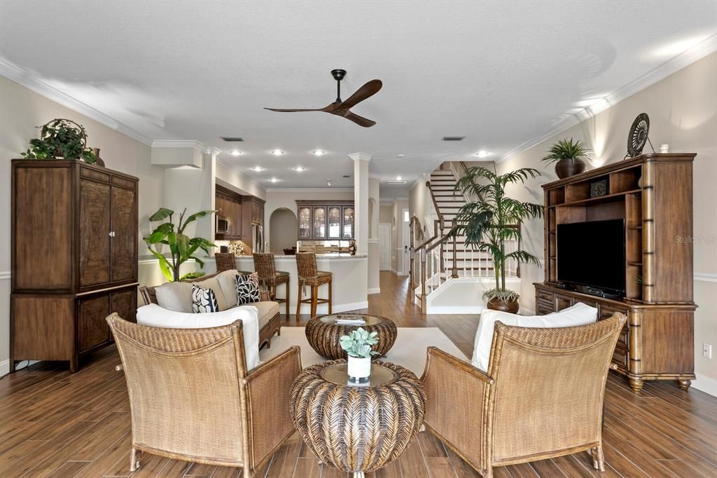 For Sale: $1,320,000 (3 beds, 2 baths, 2975 Square Feet)