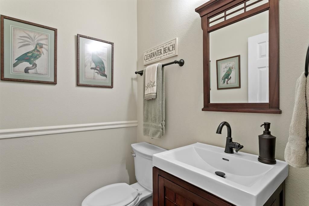 For Sale: $1,320,000 (3 beds, 2 baths, 2975 Square Feet)