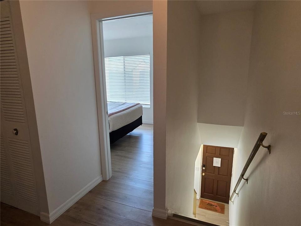 For Sale: $225,700 (2 beds, 1 baths, 1000 Square Feet)