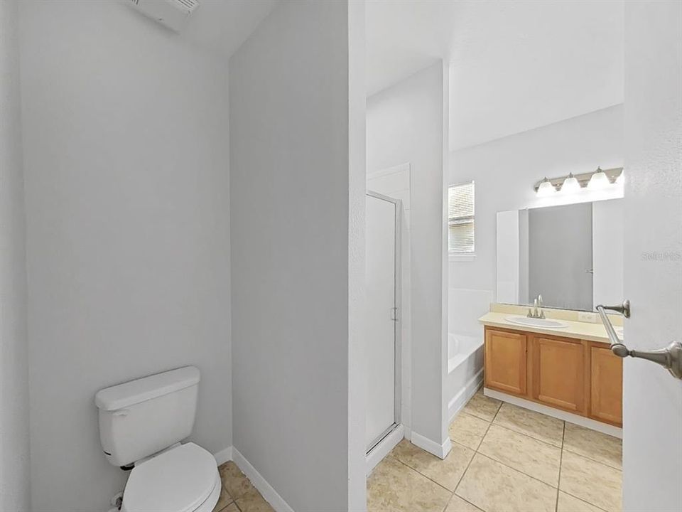 На продажу: $325,000 (3 спален, 2 ванн, 1638 Квадратных фут)