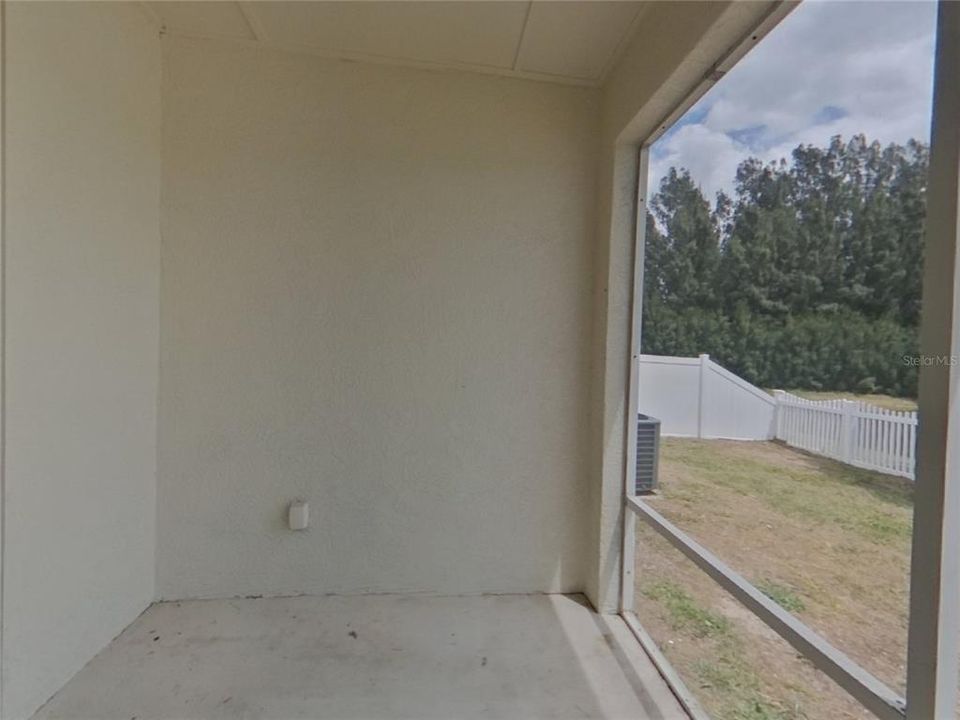 For Rent: $2,319 (3 beds, 2 baths, 2540 Square Feet)