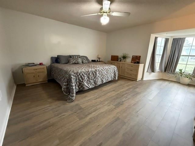 For Sale: $639,000 (4 beds, 2 baths, 2347 Square Feet)