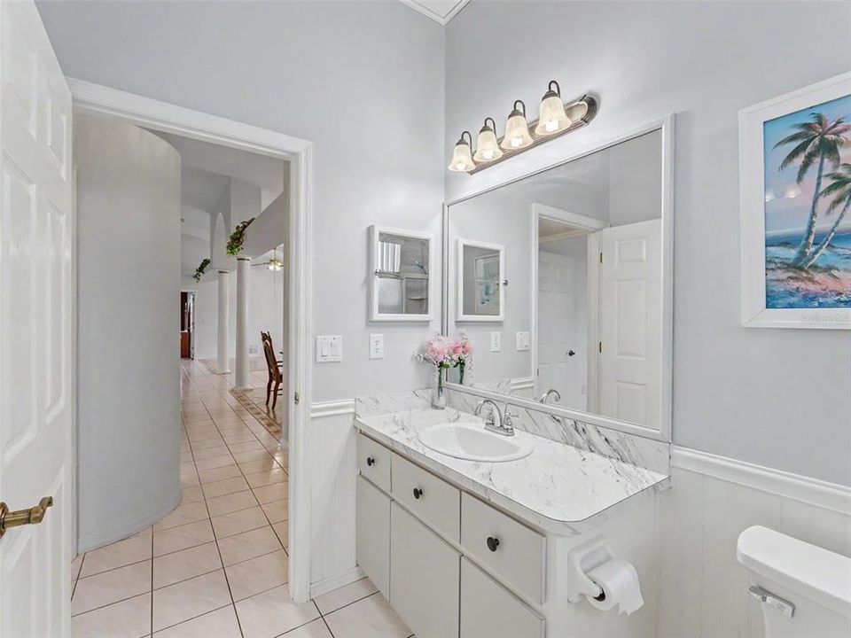 Active With Contract: $489,000 (3 beds, 3 baths, 2543 Square Feet)