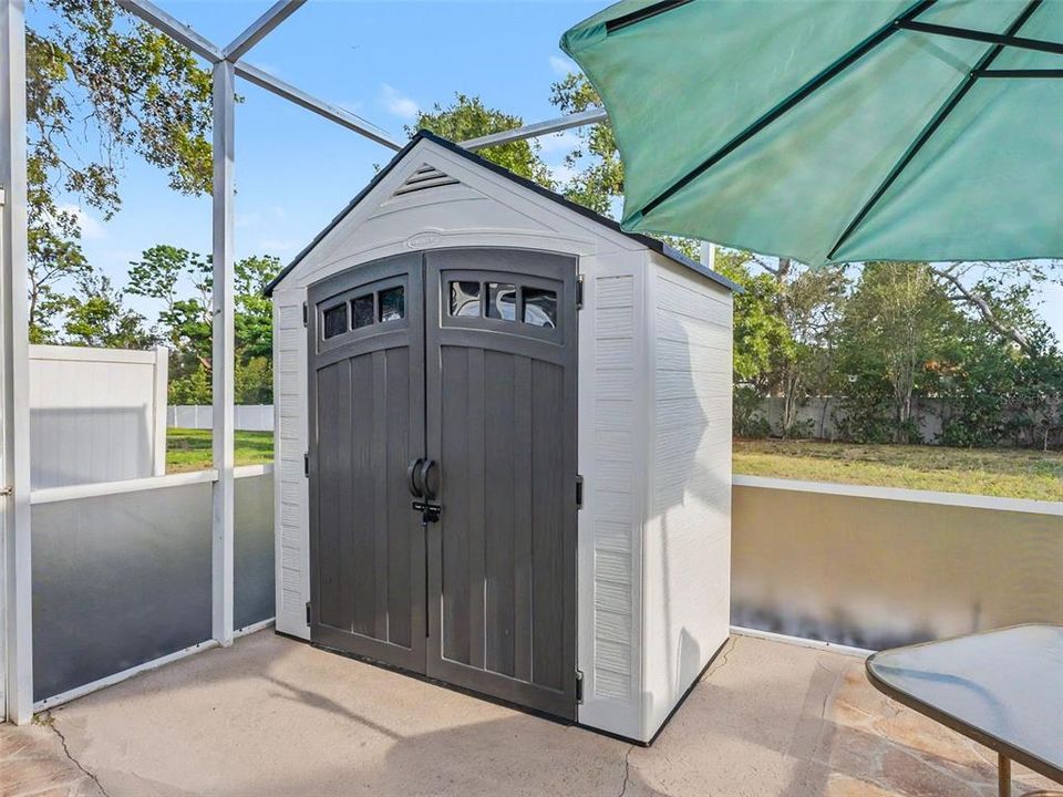 Active With Contract: $489,000 (3 beds, 3 baths, 2543 Square Feet)