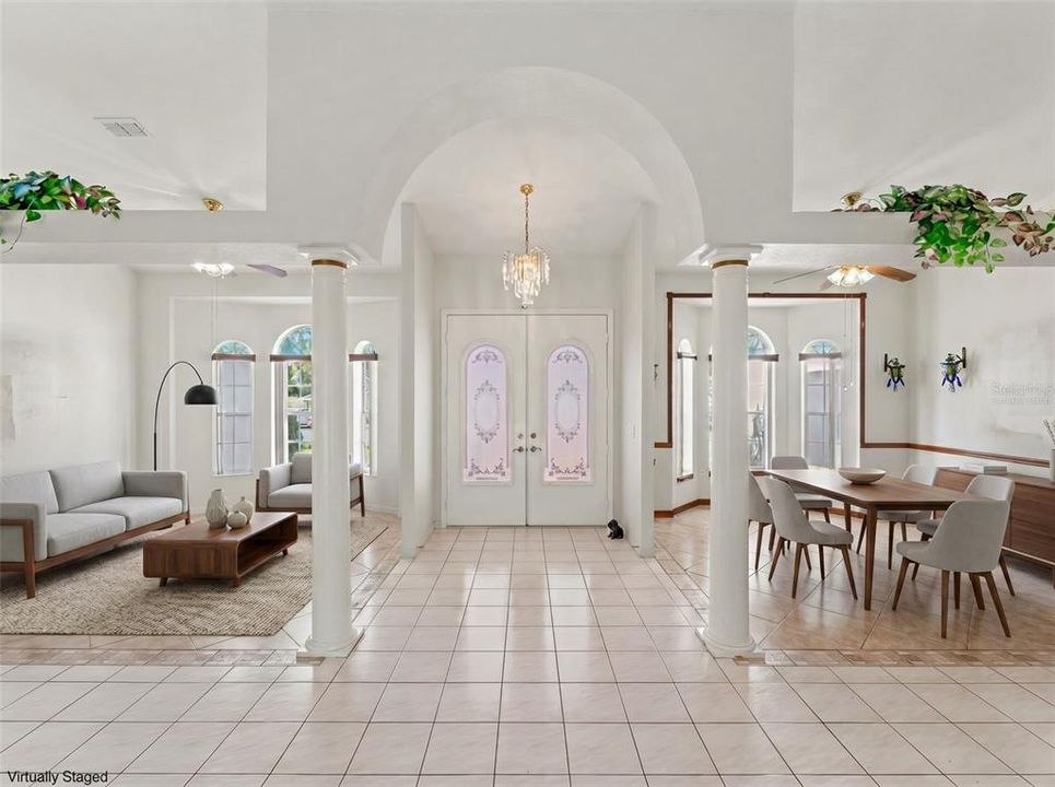 Active With Contract: $489,000 (3 beds, 3 baths, 2543 Square Feet)