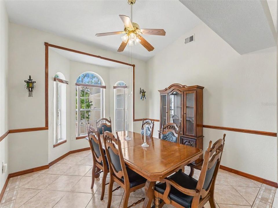 Active With Contract: $489,000 (3 beds, 3 baths, 2543 Square Feet)
