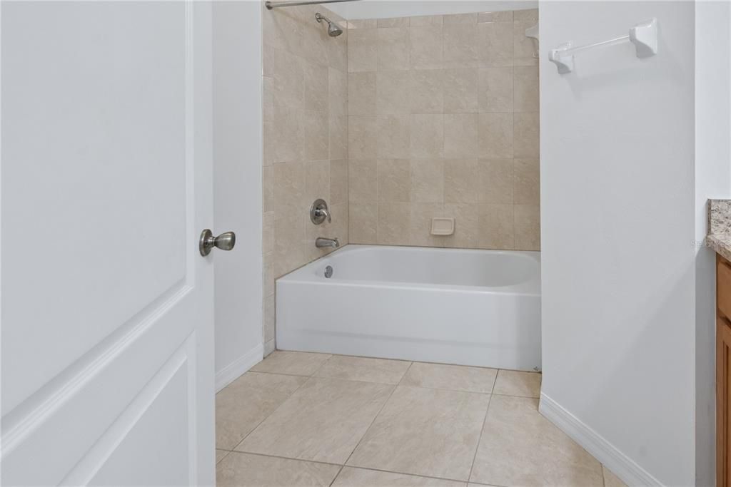 Active With Contract: $334,900 (3 beds, 2 baths, 1449 Square Feet)