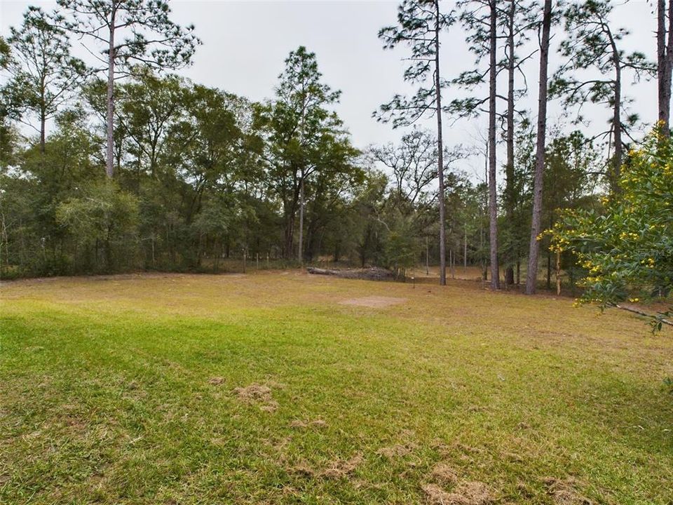 For Rent: $1,800 (3 beds, 2 baths, 1553 Square Feet)
