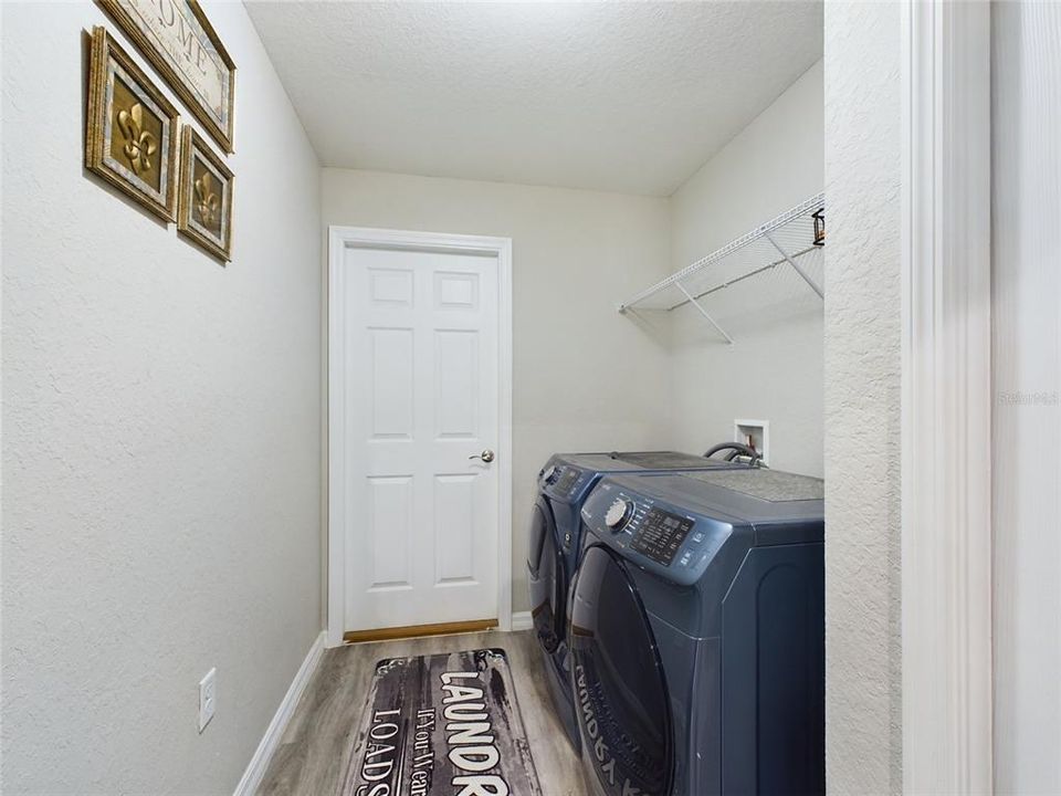 For Rent: $1,800 (3 beds, 2 baths, 1553 Square Feet)
