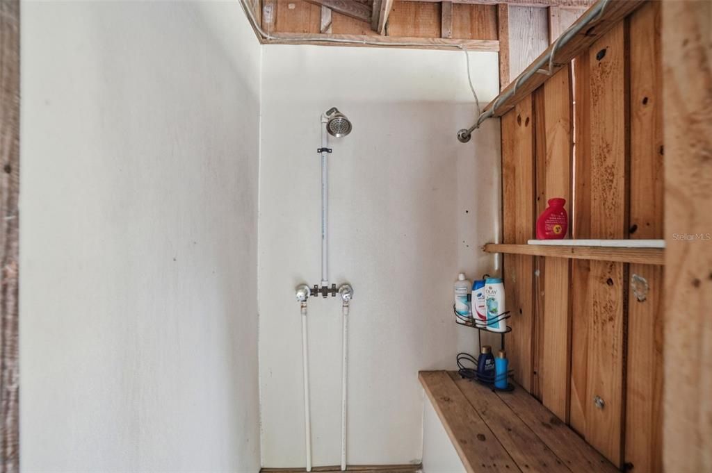 На продажу: $224,900 (1 спален, 1 ванн, 784 Квадратных фут)