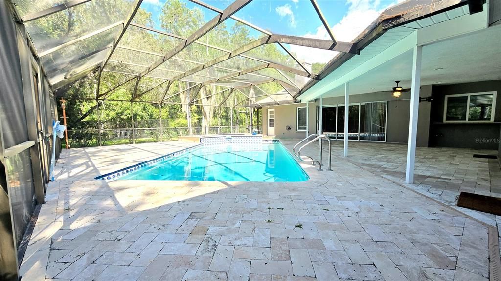 For Sale: $869,000 (5 beds, 3 baths, 3287 Square Feet)