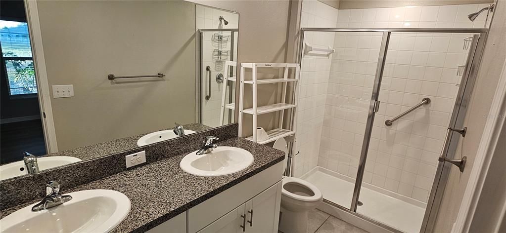 For Rent: $1,925 (3 beds, 2 baths, 1337 Square Feet)