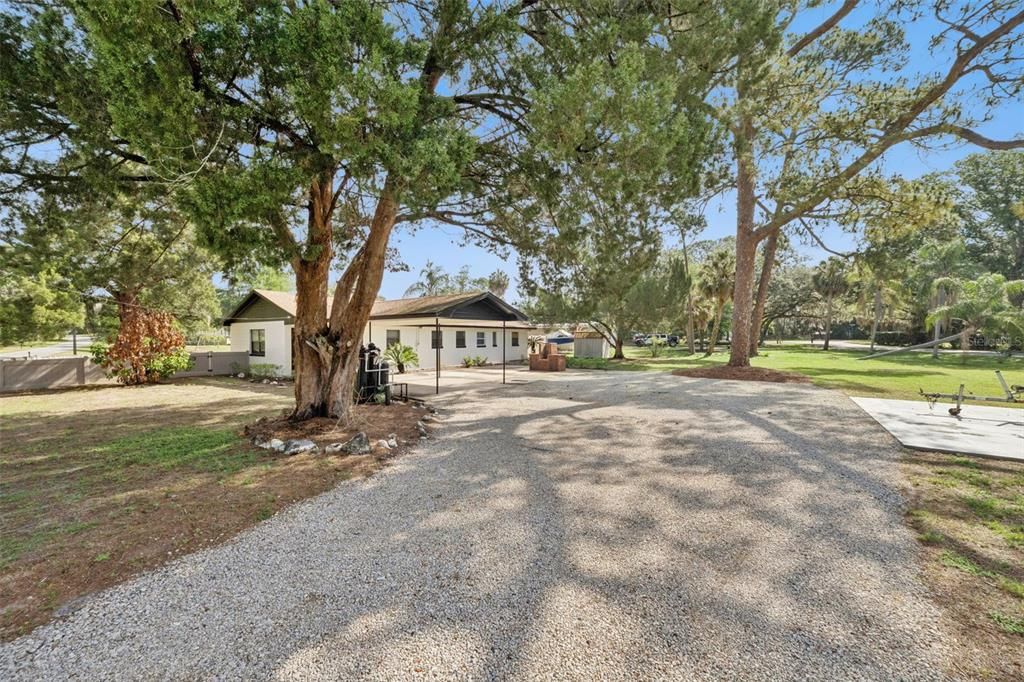 En Venta: $549,990 (4 camas, 2 baños, 1531 Pies cuadrados)
