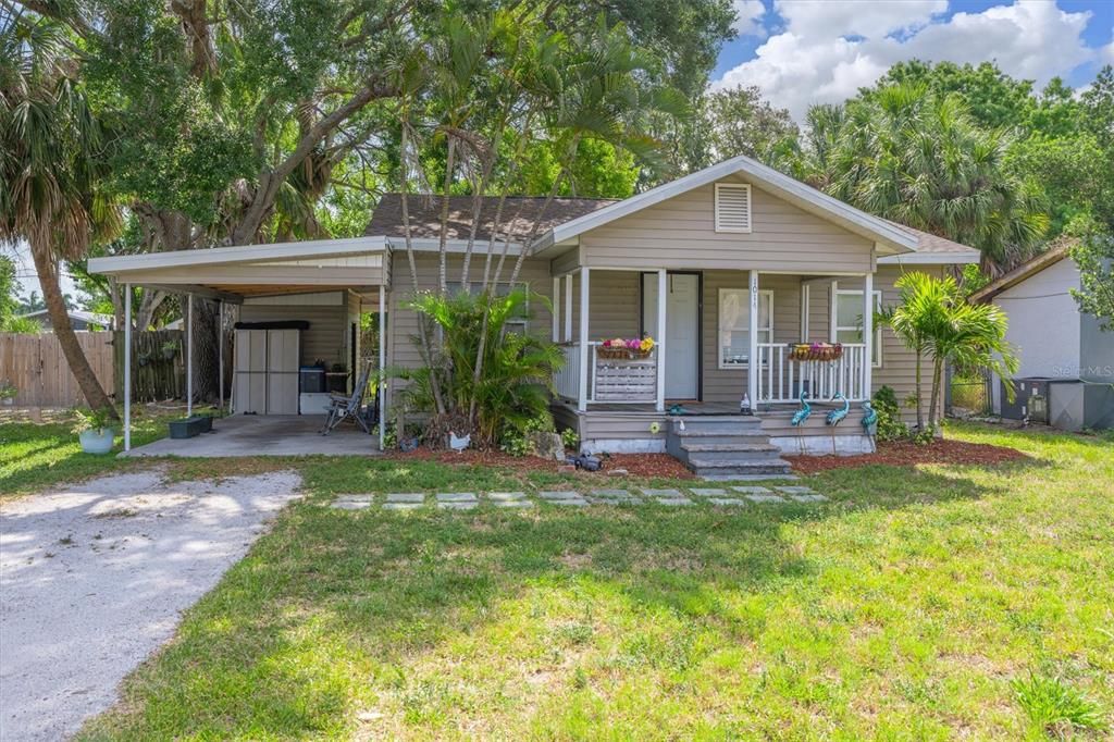 En Venta: $225,000 (2 camas, 1 baños, 720 Pies cuadrados)