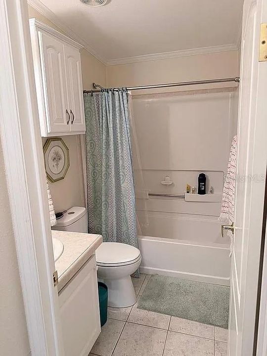 En Venta: $459,000 (3 camas, 2 baños, 1400 Pies cuadrados)