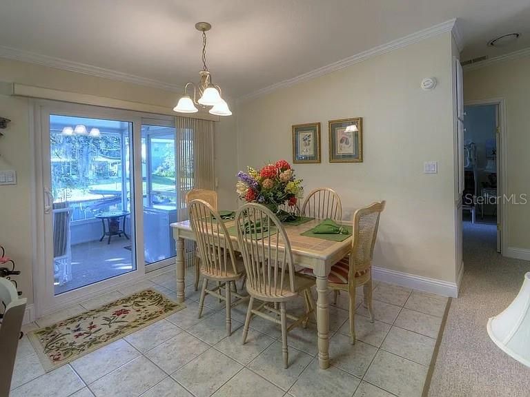 En Venta: $459,000 (3 camas, 2 baños, 1400 Pies cuadrados)