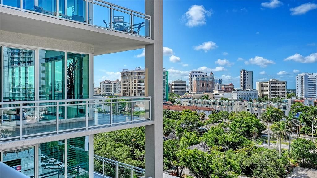 For Sale: $2,900,000 (3 beds, 4 baths, 3676 Square Feet)