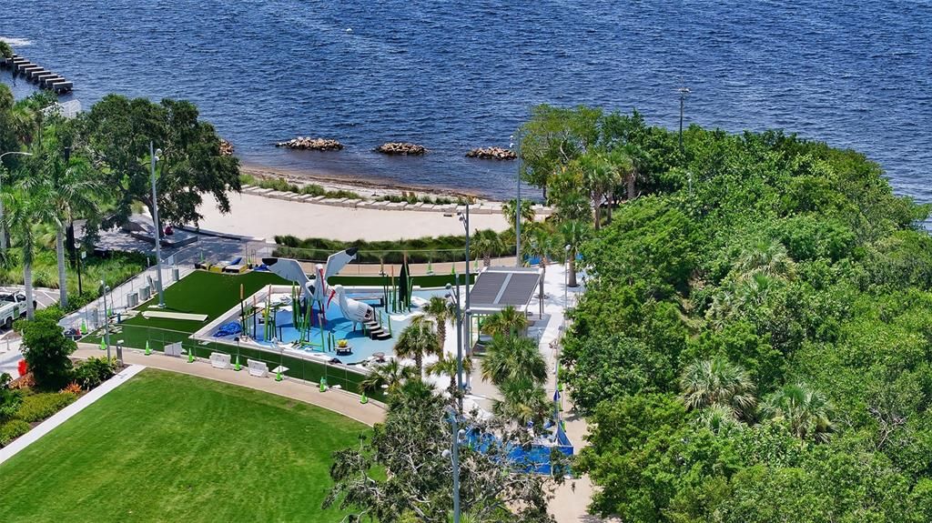 For Sale: $2,900,000 (3 beds, 4 baths, 3676 Square Feet)