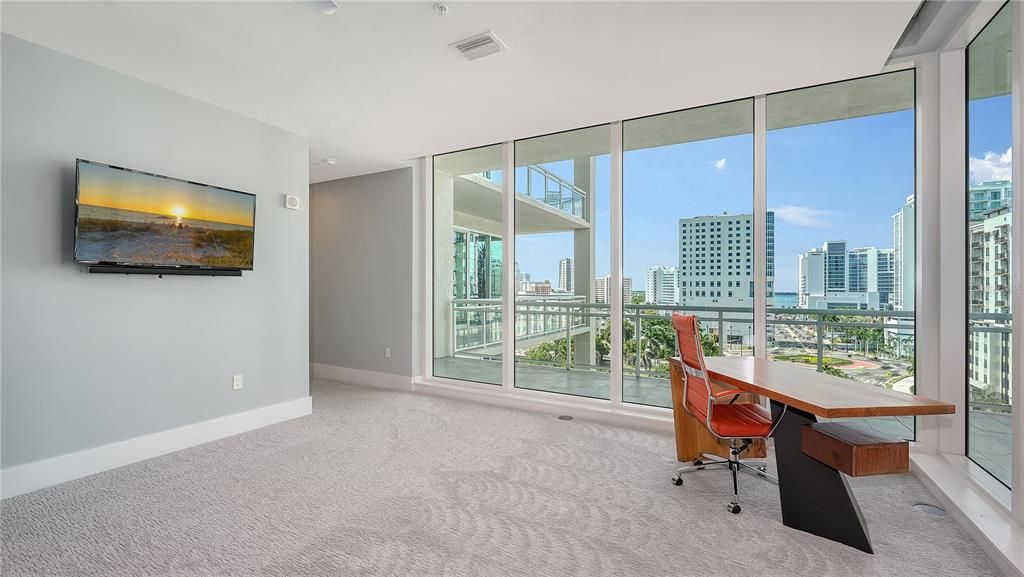 For Sale: $2,900,000 (3 beds, 4 baths, 3676 Square Feet)