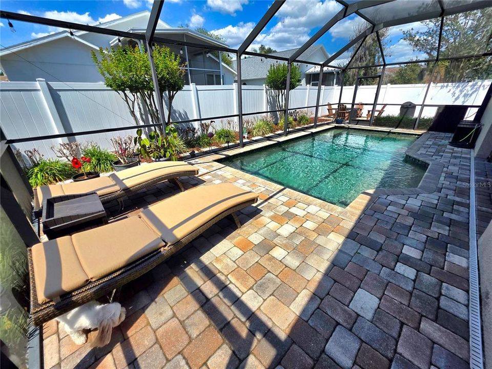 Activo con contrato: $480,000 (4 camas, 2 baños, 2080 Pies cuadrados)