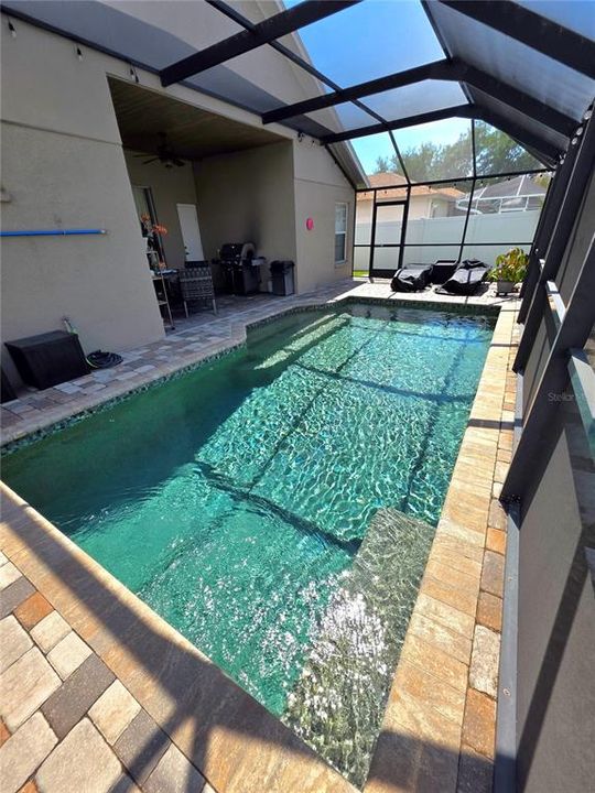Activo con contrato: $480,000 (4 camas, 2 baños, 2080 Pies cuadrados)