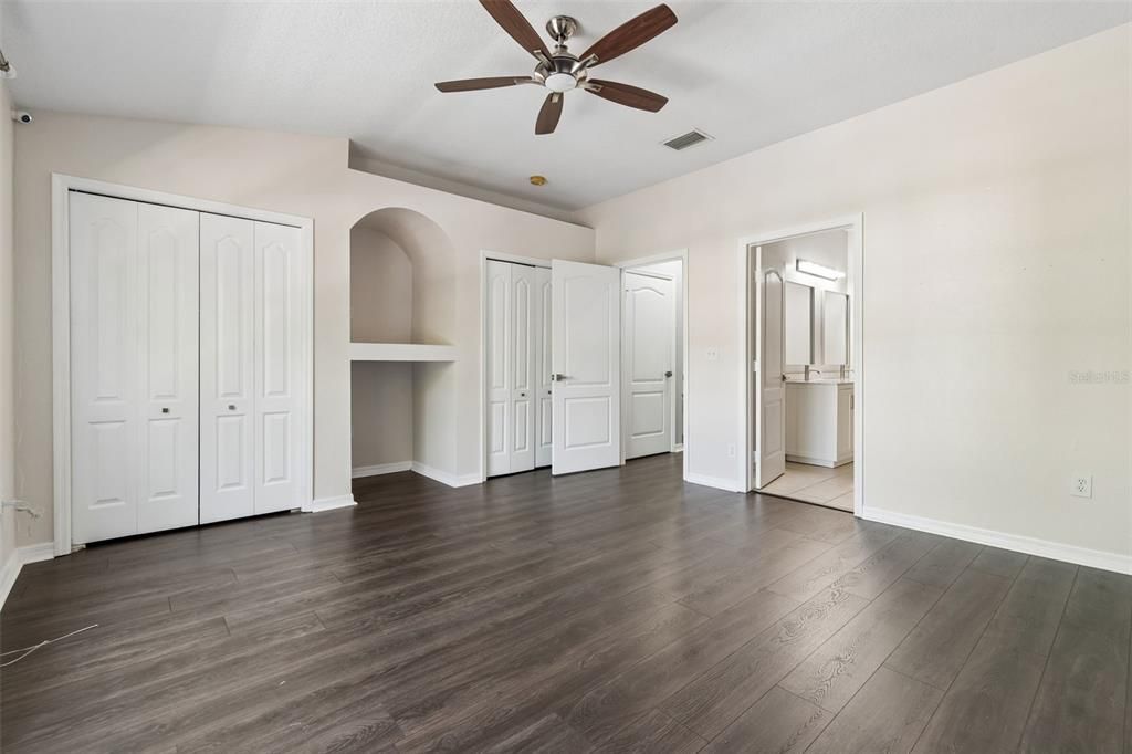 For Rent: $2,100 (2 beds, 2 baths, 1696 Square Feet)