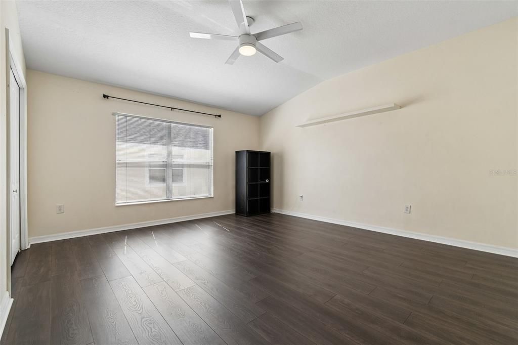 For Rent: $2,100 (2 beds, 2 baths, 1696 Square Feet)