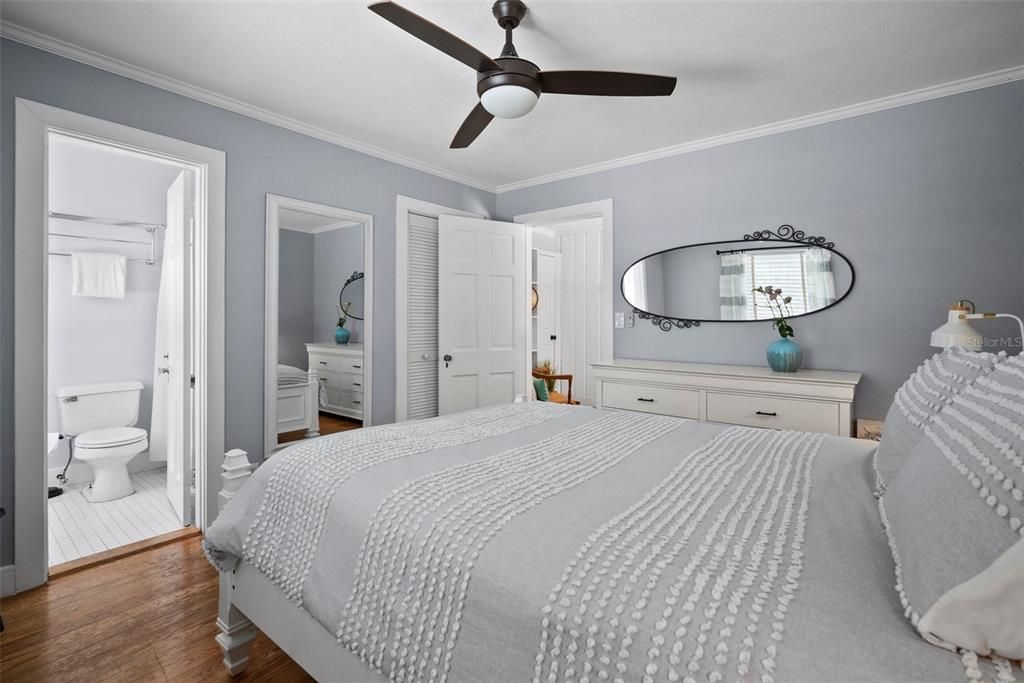 Activo con contrato: $1,349,000 (4 camas, 4 baños, 4004 Pies cuadrados)