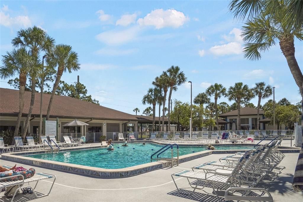 Active With Contract: $134,500 (2 beds, 2 baths, 1482 Square Feet)
