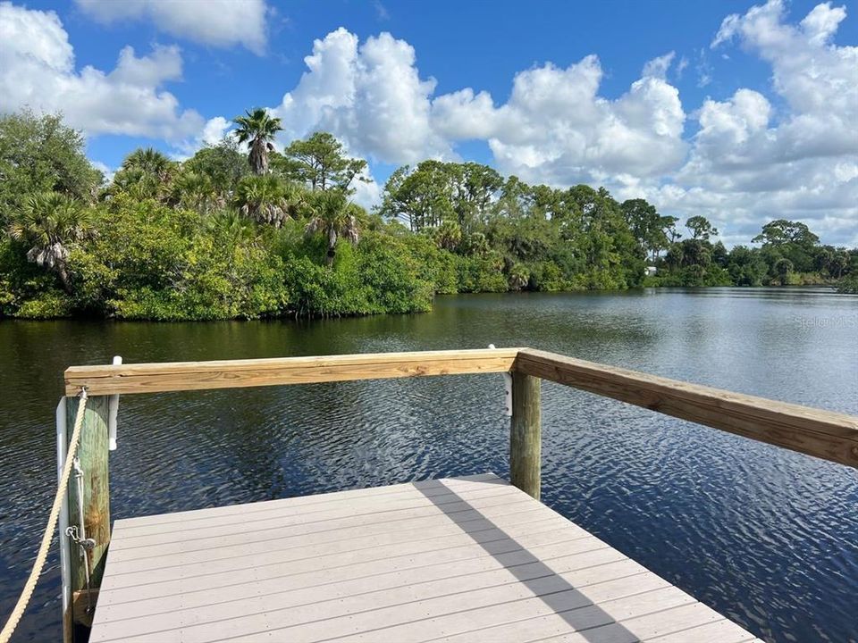 Active With Contract: $134,500 (2 beds, 2 baths, 1482 Square Feet)