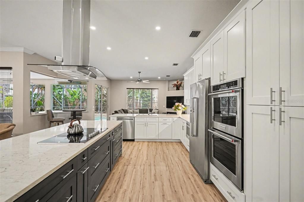 For Sale: $950,000 (4 beds, 3 baths, 2476 Square Feet)