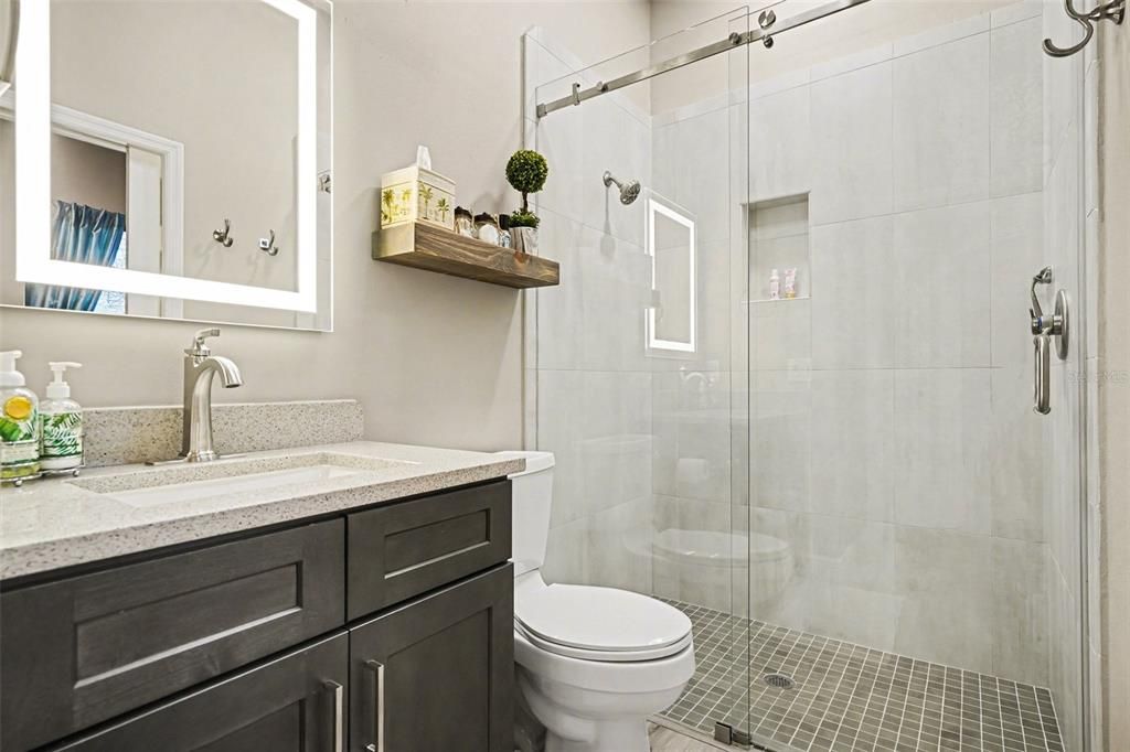 For Sale: $950,000 (4 beds, 3 baths, 2476 Square Feet)