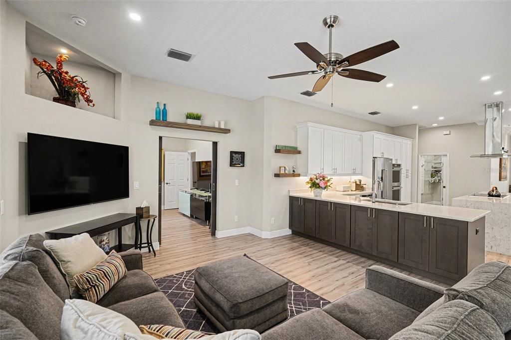For Sale: $950,000 (4 beds, 3 baths, 2476 Square Feet)