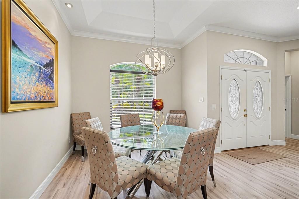 For Sale: $950,000 (4 beds, 3 baths, 2476 Square Feet)