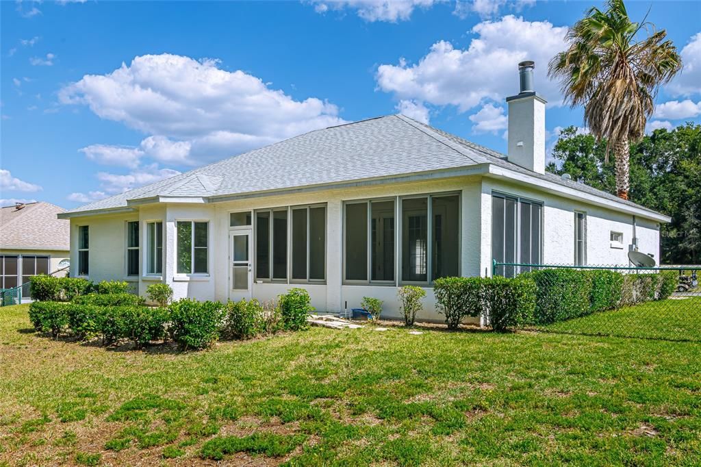 For Sale: $242,900 (2 beds, 2 baths, 1650 Square Feet)