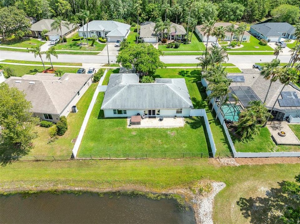 Activo con contrato: $395,500 (3 camas, 2 baños, 1843 Pies cuadrados)