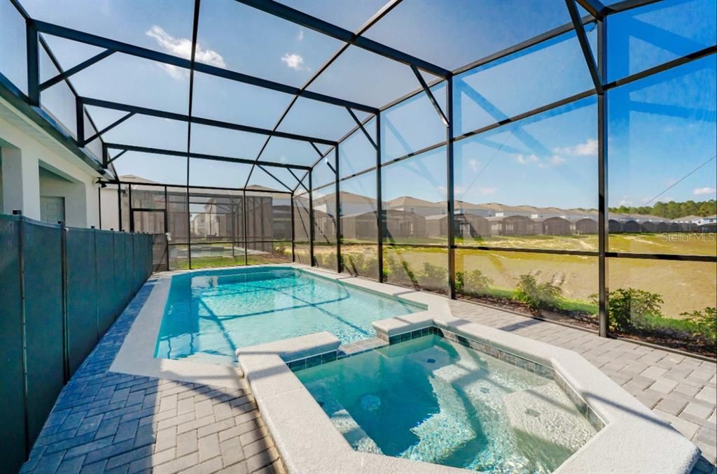 En Venta: $795,000 (8 camas, 6 baños, 4036 Pies cuadrados)