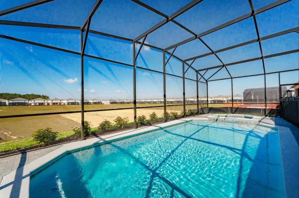 En Venta: $795,000 (8 camas, 6 baños, 4036 Pies cuadrados)