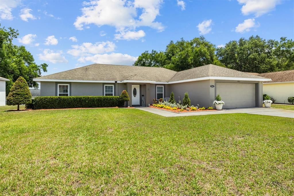 En Venta: $352,900 (3 camas, 2 baños, 1800 Pies cuadrados)